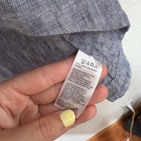 Saks Fifth Avenue 100% linen high low top - Medium - Picture 4 of 4